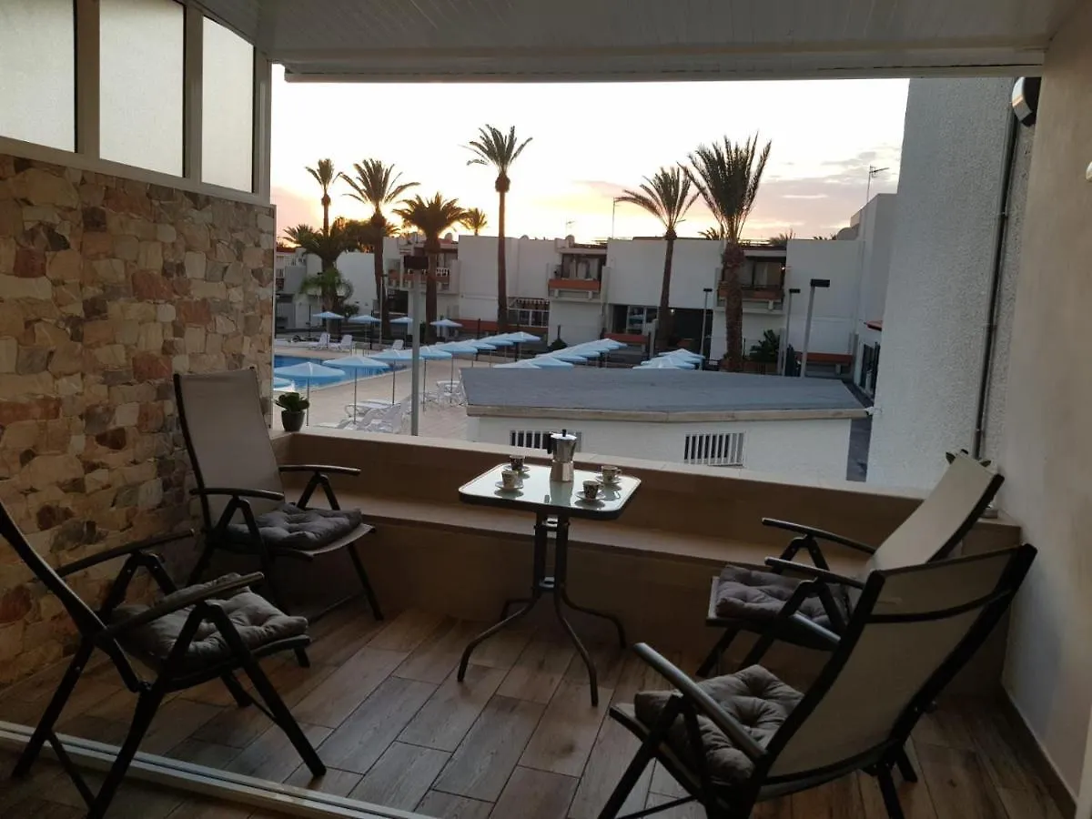 Family Comfortable Apartment Arona
