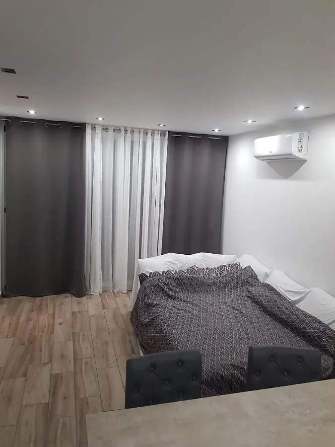 Family Comfortable Apartment Arona